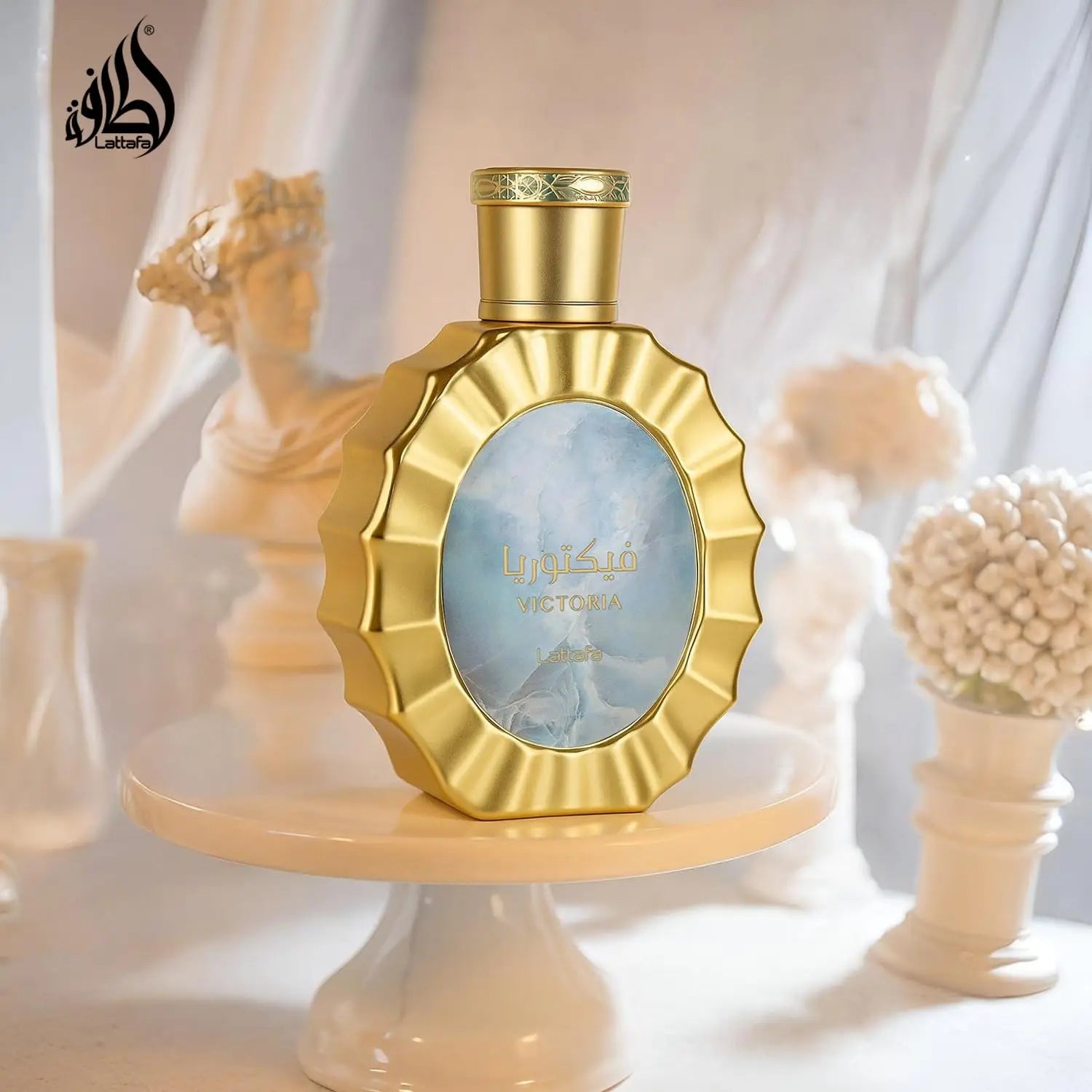 Lattafa Victoria Unisex 3.4 oz EDP Spray perfume close-up
